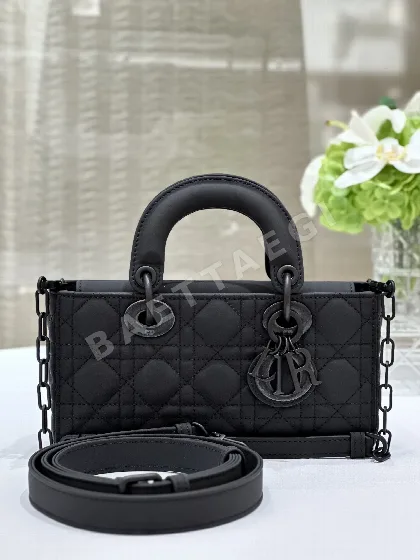 디올 로메가 22 매트 블랙 가방 16070