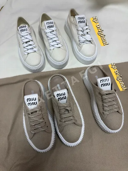 미우미우 캔버스 신발 93444