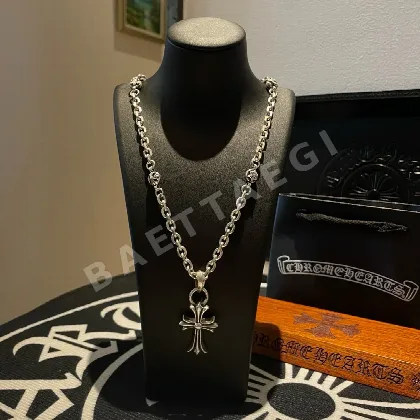 크롬하츠 클래식 크로스 플라워 목걸이 62169