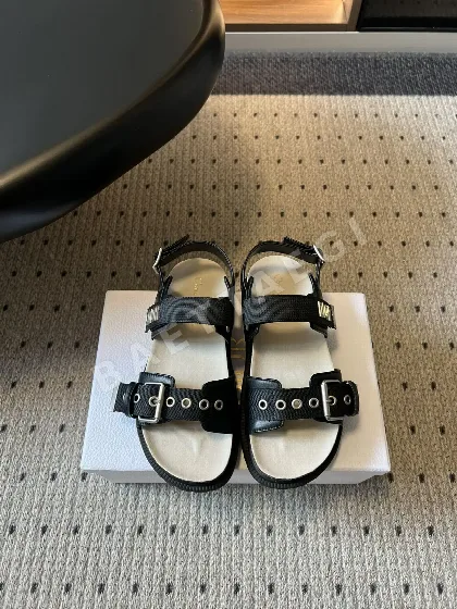 디올 더블 버클 샌들 95644
