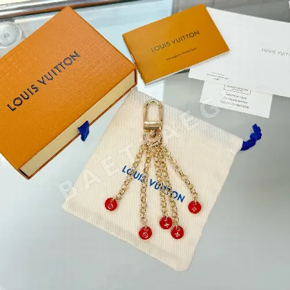 루이비통 LV 콘페티 체인 키링 124541
