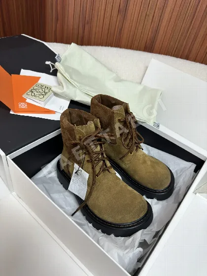 로에베 시에라이 옐로 스웨이드 부츠 93867