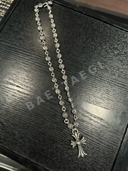 크롬하츠 크로스 플라워 구체 목걸이 107468