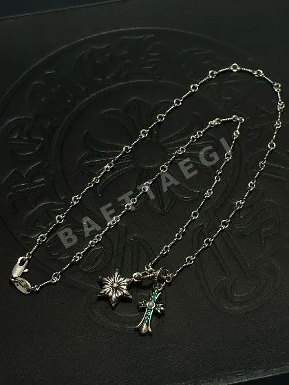 크롬하츠 멀티 엘리먼트 레트로 크로스 목걸이 158649