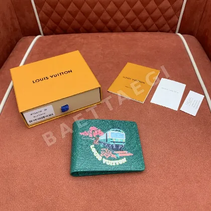 루이비통 녹색 슬림 반지갑 M25986