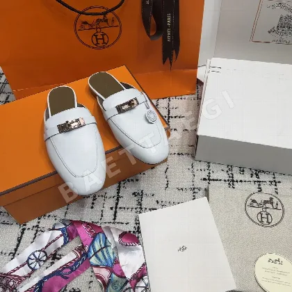 에르메스 오즈 뮬 94865