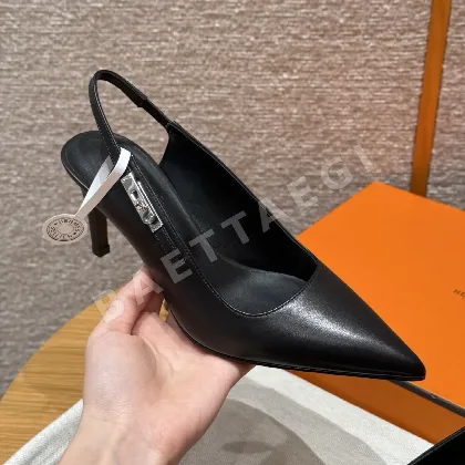 에르메스 러버 하이힐 8407