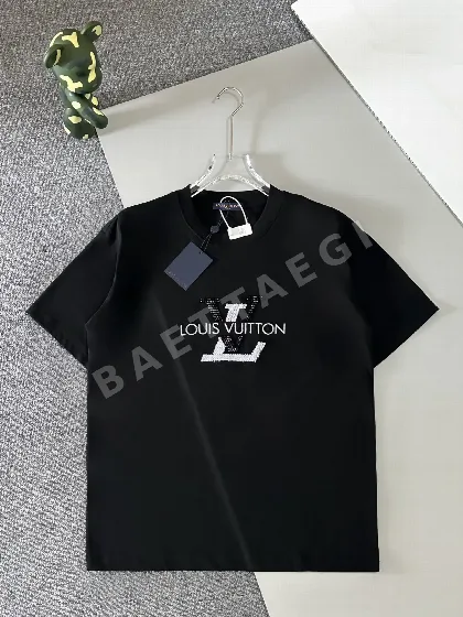 루이비통 칫솔 자수 스팽글 반팔 티셔츠 51847