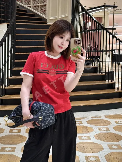 구찌 레터 프릴 배색 반팔 티셔츠