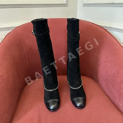 샤넬 클래식 퀼팅 앵클 부츠 143865