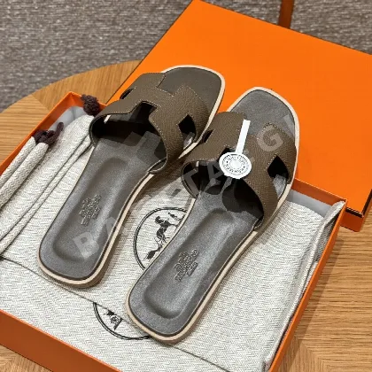 에르메스 오란 샌들 117484