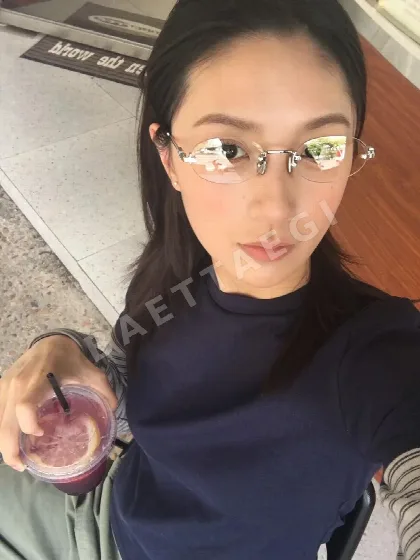 미우미우 프레임리스 선글라스 73208