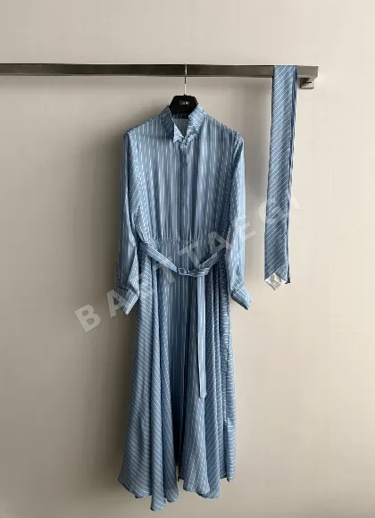 디올 블루 스트라이프 실크 셔츠 원피스 54330