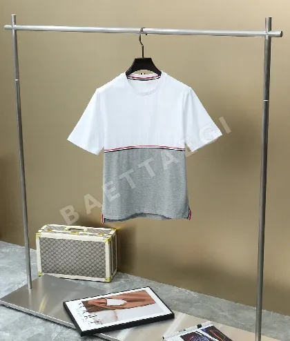 톰브라운 트리콜로르 웨빙 남성 반팔 티셔츠 50606