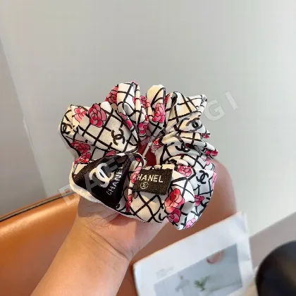 샤넬 실크 새틴 슈슈 헤어악세사리 183224