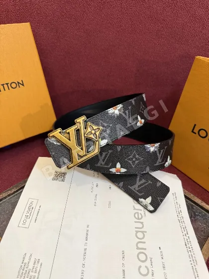 루이비통 LV 이니셜 모노그램 플라워 리버시블 벨트 57750