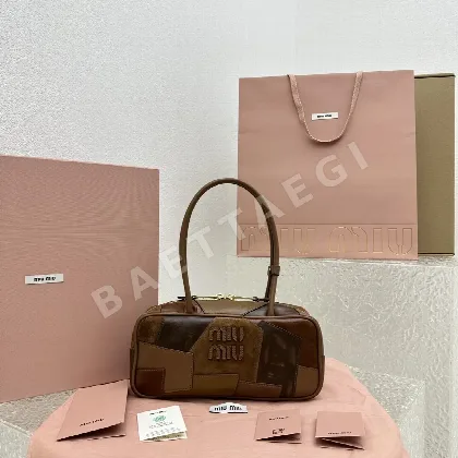 미우미우 패치워크 가죽 볼링백 68261