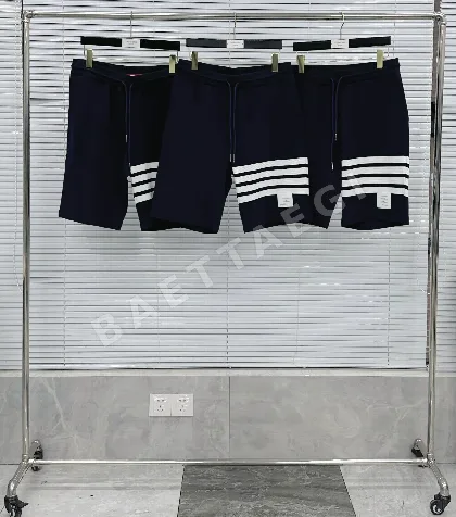 톰브라운 워터 리플 와플 면 반바지 142915