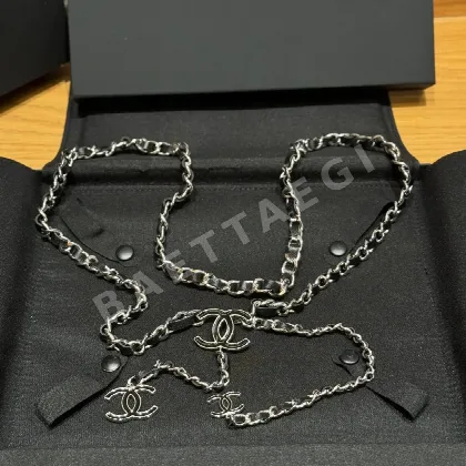 샤넬 더블 C 로고 에나멜 허리 체인 벨트 58687