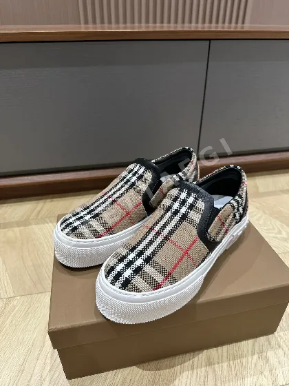 버버리 캐주얼 양털 안감 신발 29687