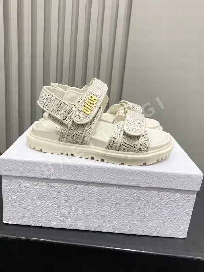 디올 자수 벨크로 플랫폼 샌들 99364