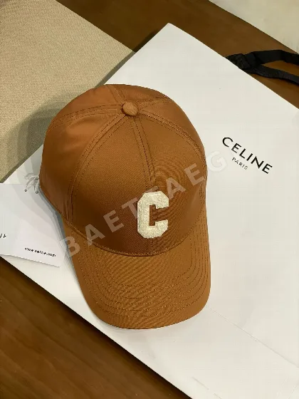셀린느 더블 C 자수 베이스볼 캡 84450