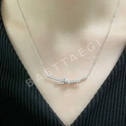 티파니 다이아몬드 T 노트 목걸이 71162