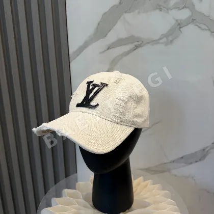 루이비통 캡 186124
