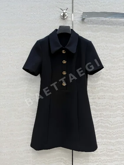 구찌 메탈 버클 반소매 피터팬 카라 A라인 원피스 51185