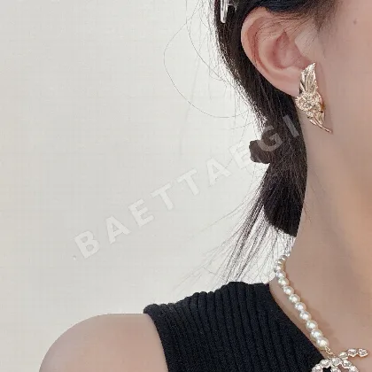 샤넬 귀걸이 65975