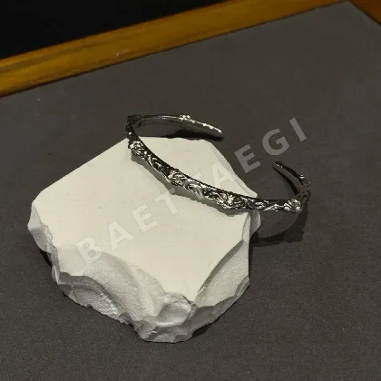크롬하츠 풀크로스 블랙 뱅글 팔찌 127725
