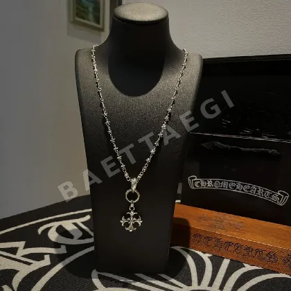 크롬하츠 크로스 플라워 펜던트 목걸이 125769