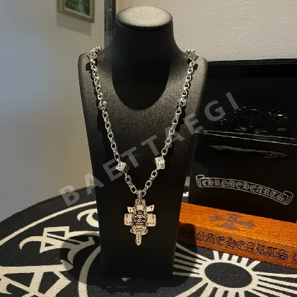 크롬하츠 크로스 플라워 하트 펜던트 목걸이 62376