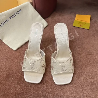 루이비통 실크 혼방 샌들 129400
