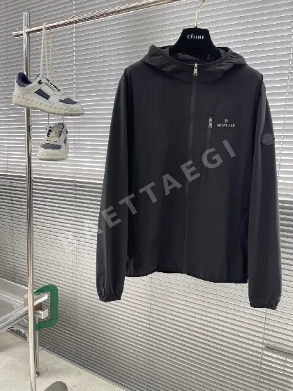 몽클레르 남성 후드 바람막이 자켓 92355