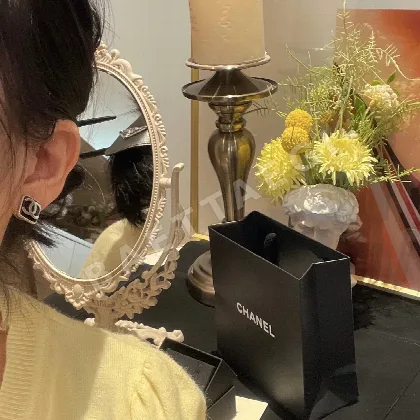프라다 귀걸이 71505 Prada Earrings