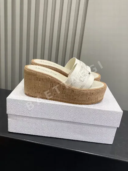 디올 자수 플랫폼 웨지 샌들 55614
