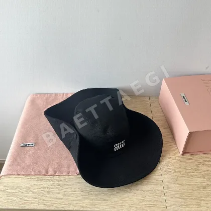 미우미우 자외선 차단 버킷햇 81299