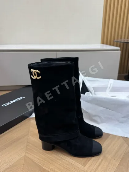 샤넬 스웨이드 시가렛 부츠 93183