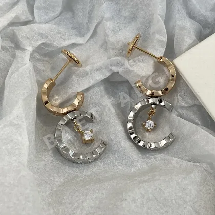 샤넬 코코 크러쉬 다이아몬드 귀걸이 149545