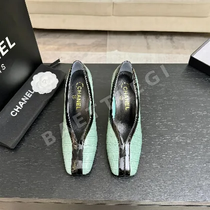 샤넬 더블 C 크로커다일 소가죽 하이힐 98438