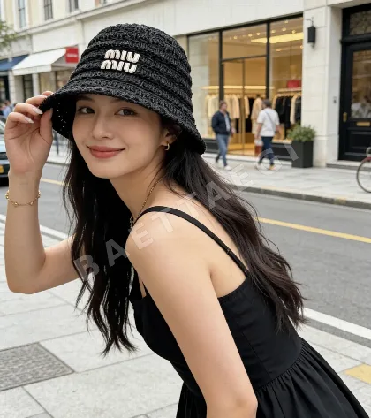 미우미우 아란 뜨개질 크로셰 버킷햇 모자 80757