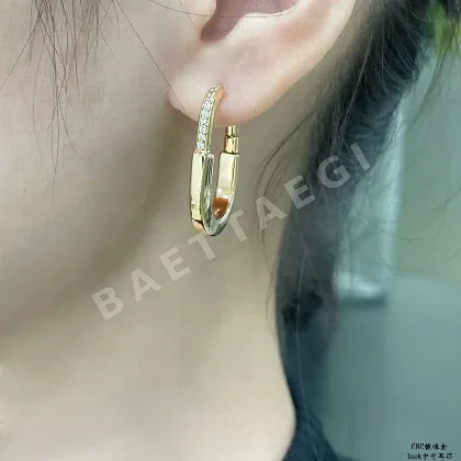 티파니 락 미디움 18K 골드 귀걸이 70823
