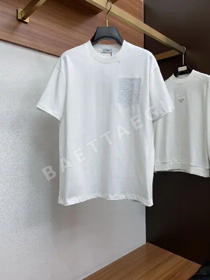 로에베 코튼 크루넥 남성 반팔 티셔츠 48359