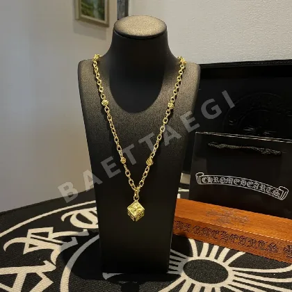 크롬하츠 크로스 플라워 다이스 펜던트 목걸이 125733