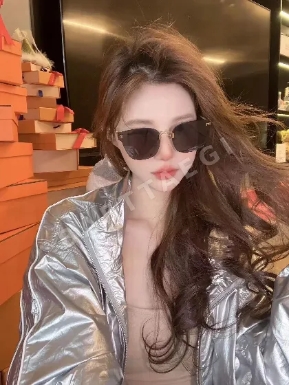 미우미우 SMU087 선글라스 73106