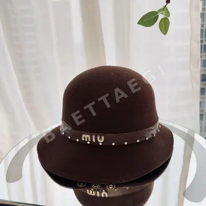 미우미우 프릴 장식 울 버킷햇 81356