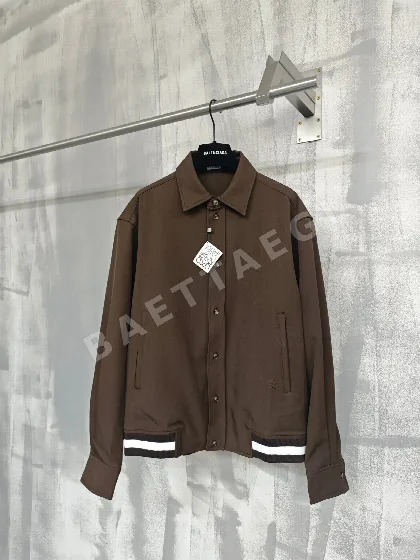 로에베 라이렉스 울 혼방 카라 자켓 179159