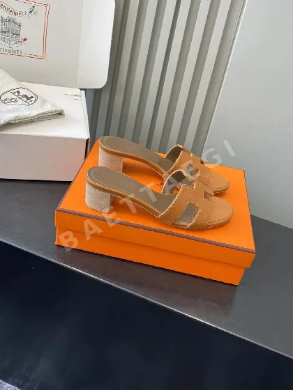 에르메스 오아시스 샌들 95687