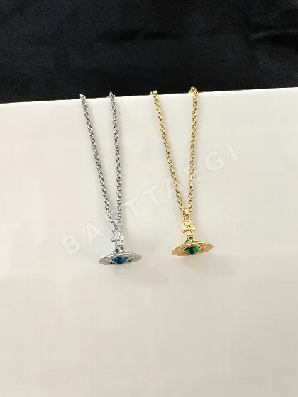비비안웨스트우드 민트 그린 비즈 3D 새턴 목걸이 65020